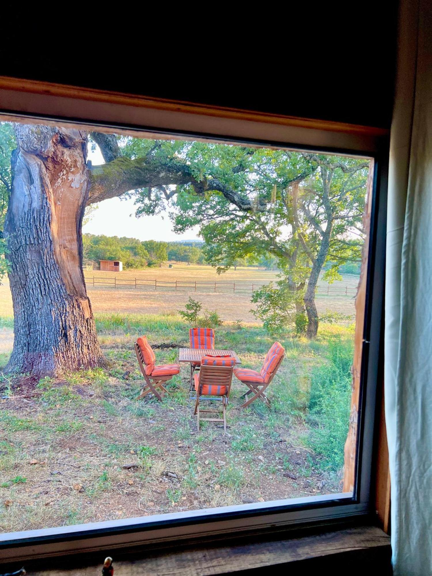 La Cabane De Babarot Aups Exteriér fotografie