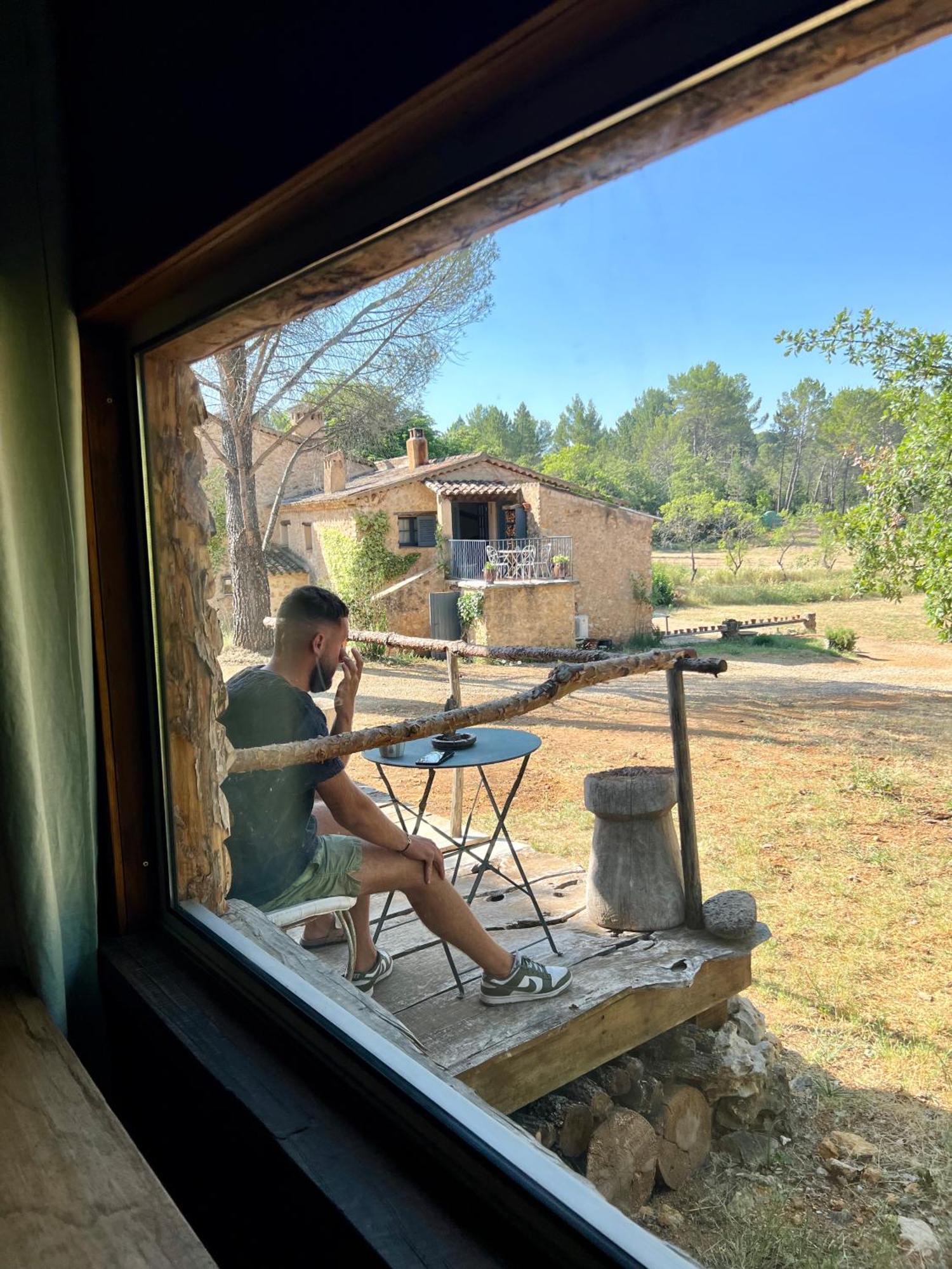 La Cabane De Babarot Aups Exteriér fotografie