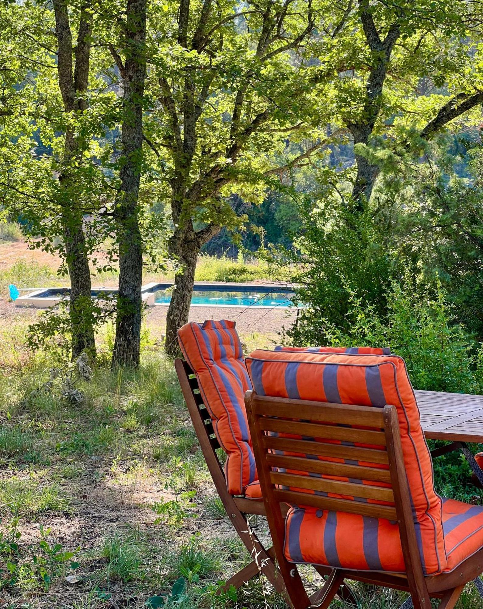 La Cabane De Babarot Aups Exteriér fotografie